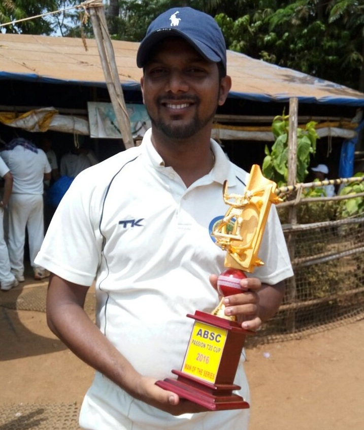 Atul Rane From Abhyudaya Bank Team 2 Wkts in Times shield against LIC of India Team
