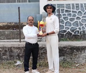 Ankit Shah from Mulund Knockers Runners Up