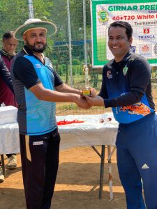 Best fielder Yogesh Patil
